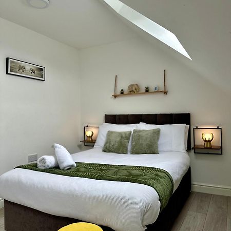 Cosy 3 Bed Apartment Near Birmingham Airport & Nec Perfect For Groups & Contractors! Esterno foto