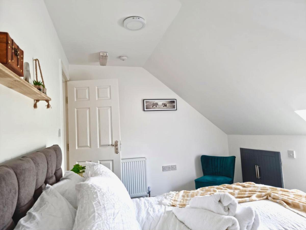 Cosy 3 Bed Apartment Near Birmingham Airport & Nec Perfect For Groups & Contractors! Esterno foto